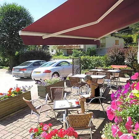 La Vallée Hotel 2*