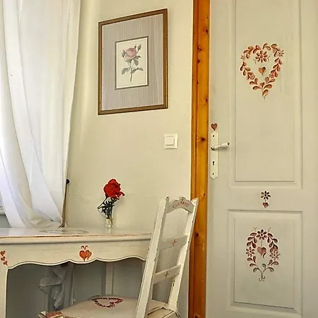 La Vallee Longemer Boutique 종루프 롱지메르