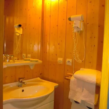 La Vallee Longemer Boutique Hotel فندق 2*